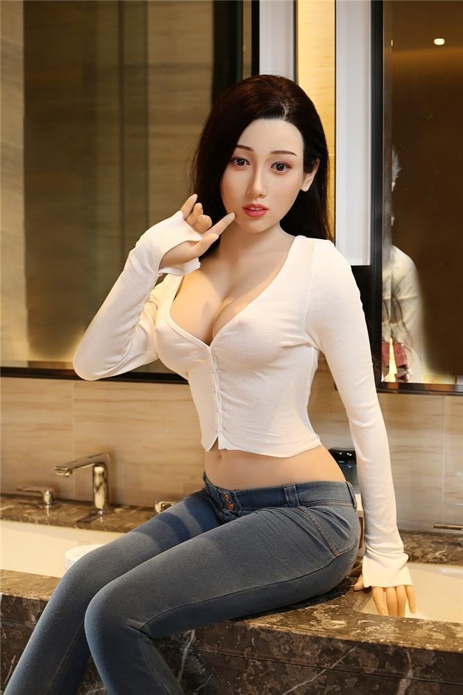 Tamika - 166 cm muñeca con cabeza de silicona y cuerpo TPE - Personalizable